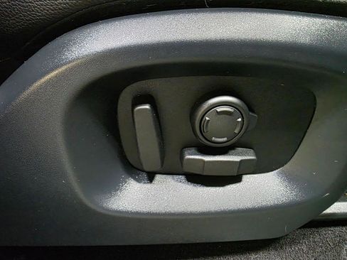 Used 2017 Land Rover Range Rover Sport SE AWD/4WD image 27