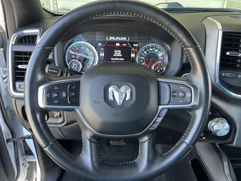 Used 2024 RAM 1500 Laramie RWD image 11