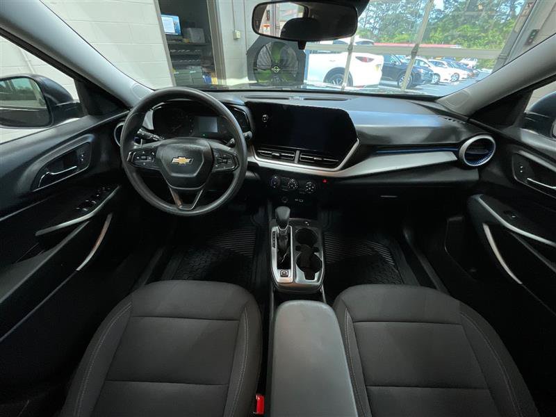Used 2024 Chevrolet Trax LS FWD image 20