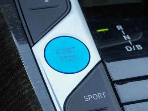 Certified 2023 BMW i4 eDrive40 image 29