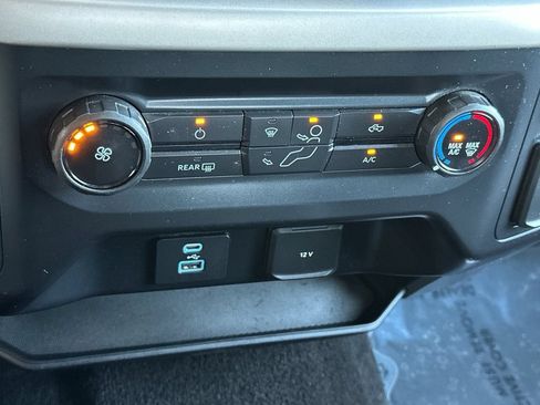 Certified 2021 Ford F150 XLT w/ Trailer Tow Package AWD/4WD image 18