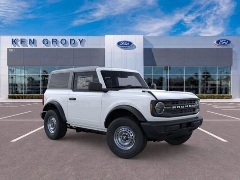 New 2026 Ford Bronco 2-Door AWD/4WD image 1