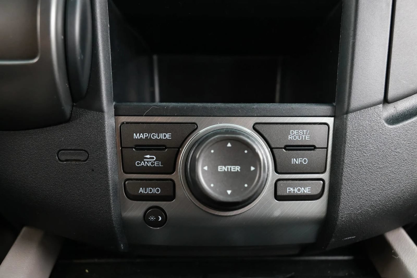Used 2012 Honda Pilot Touring image 37