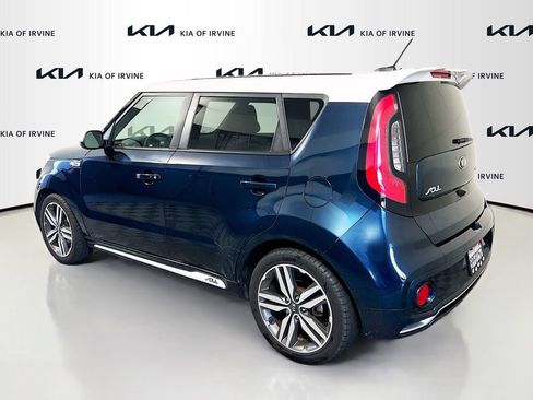 Used 2018 Kia Soul + FWD image 5