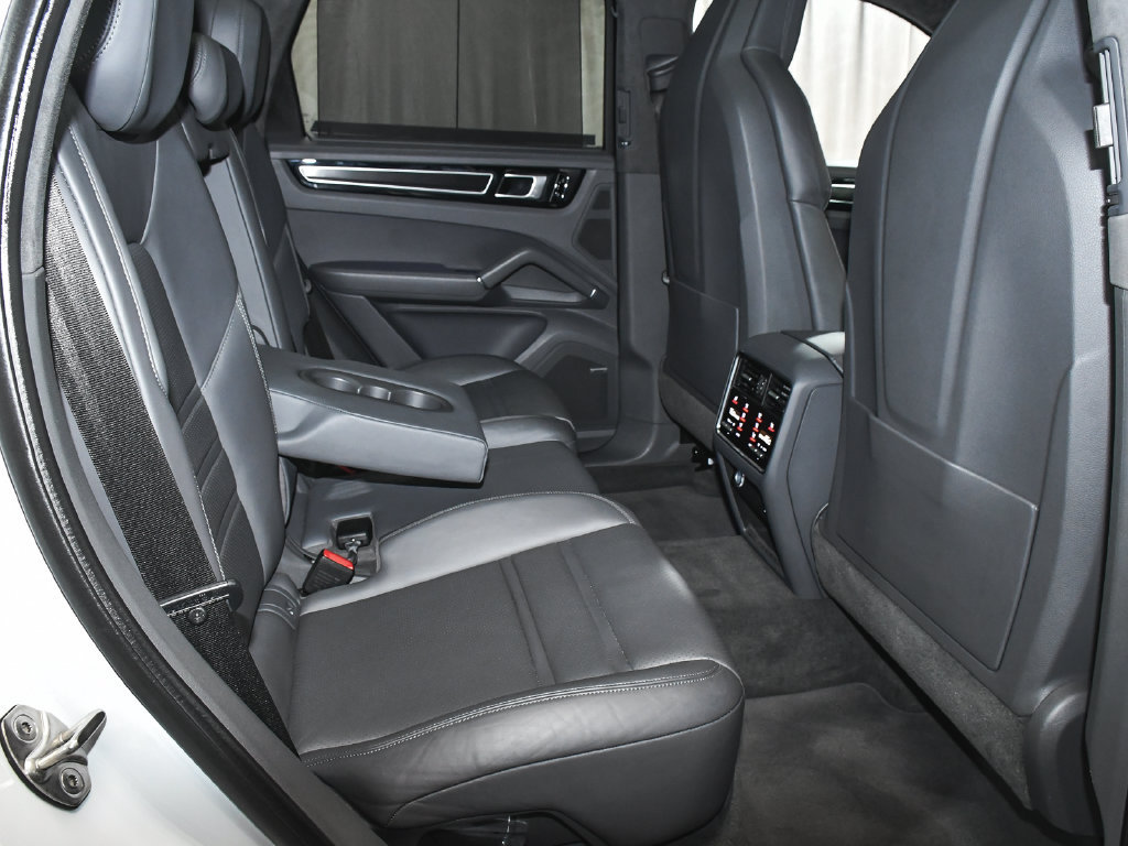 Used 2021 Porsche Cayenne GTS w/ Premium Package Plus AWD/4WD image 59