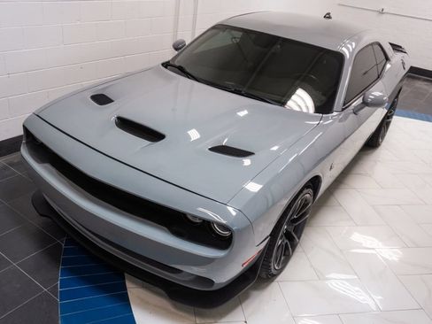 Used 2021 Dodge Challenger R/T Scat Pack RWD image 32