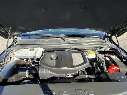 Used 2025 RAM 1500 Big Horn image 17