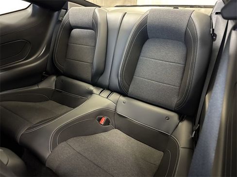 Used 2025 Ford Mustang Coupe image 12