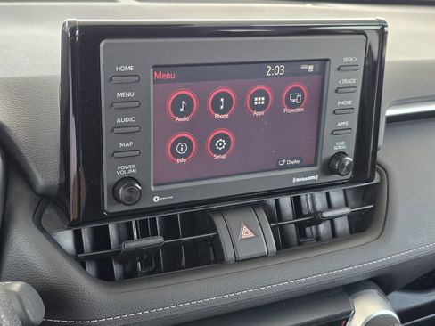 Used 2022 Toyota RAV4 XLE w/ Convenience Package image 14