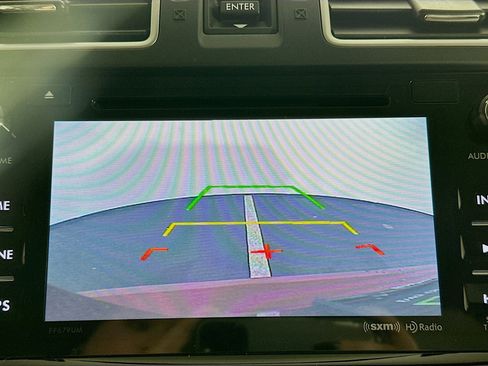 Used 2018 Subaru Forester 2.5i Premium w/ All-Weather Package image 21