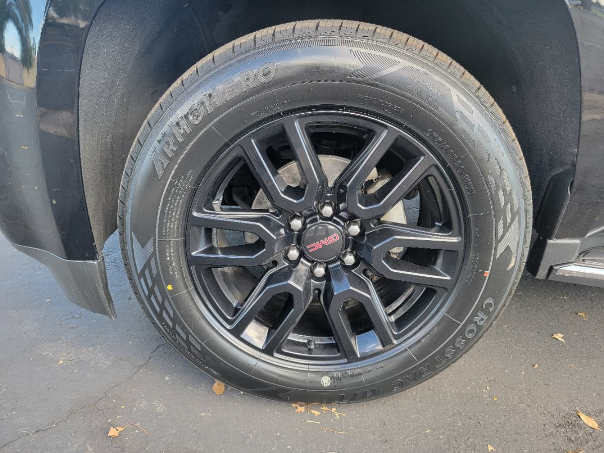 Used 2019 GMC Yukon XL SLT AWD/4WD image 10