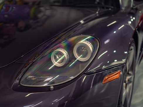 Used 2005 Porsche Carrera GT RWD image 6