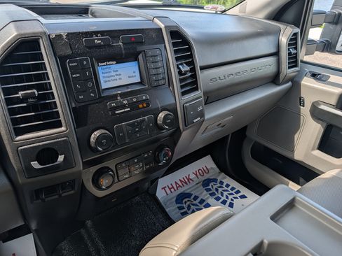Used 2020 Ford F350 XL w/ Power Equipment Group RWD image 31