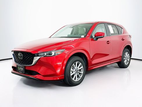 Used 2025 MAZDA CX-5 AWD 2.5 S w/ Preferred Package image 3