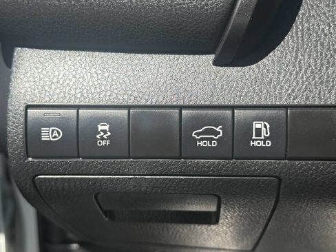Used 2022 Toyota Camry XSE w/ Navigation Upgrade Package FWD image 18