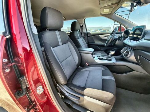Certified 2025 Chevrolet Blazer LT AWD/4WD image 27
