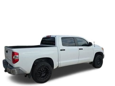 Used 2014 Toyota Tundra SR5 w/ SR5 Upgrade Package image 11