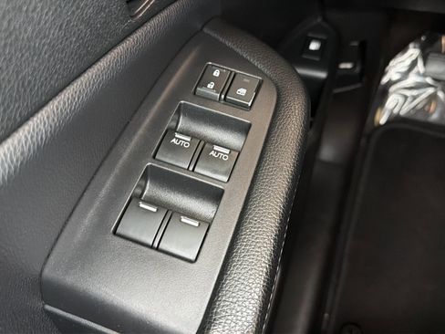 Used 2018 Honda Ridgeline RTL-T image 19