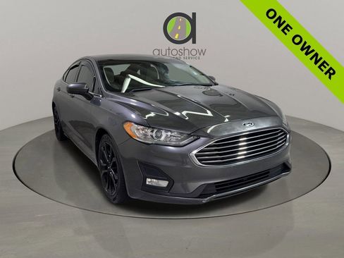 Used 2020 Ford Fusion SE w/ Equipment Group 151A image 1