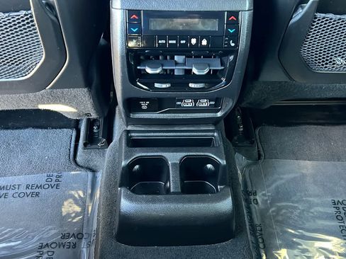 Certified 2023 Jeep Grand Cherokee L Overland w/ Luxury Tech Group IV image 25