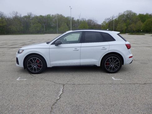 Used 2021 Audi SQ5 Prestige w/ Prestige Package AWD/4WD image 2