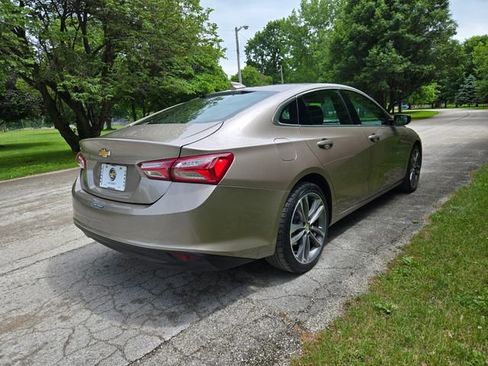 Used 2022 Chevrolet Malibu LT FWD image 6