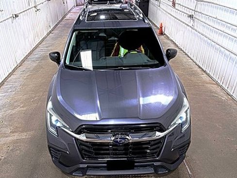 Used 2024 Subaru Ascent Limited w/ Technology Package AWD/4WD image 3