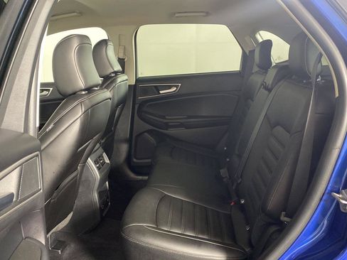 Used 2021 Ford Edge SEL w/ Convenience Package AWD/4WD image 16