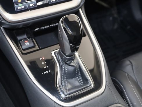 Used 2023 Subaru Outback Limited image 7