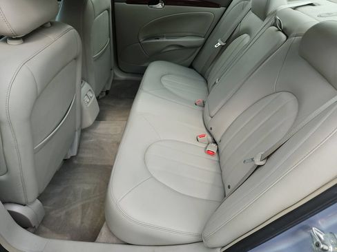 Used 2006 Buick Lucerne CXL w/ Luxury Package FWD image 21