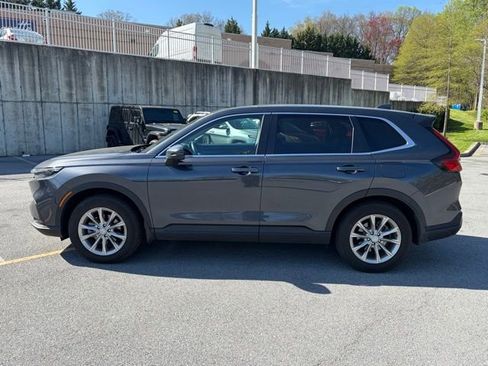 Used 2025 Honda CR-V EX-L image 3