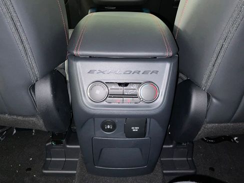 New 2026 Ford Explorer ST-Line w/ ST-Line Street Pack RWD image 18