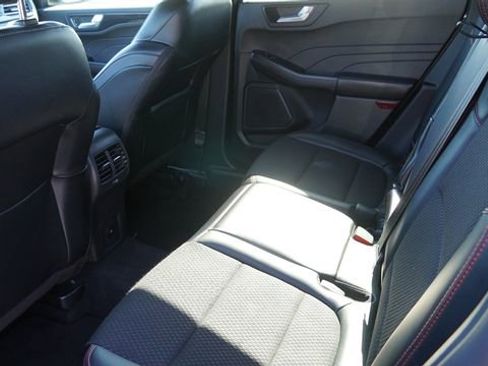 Used 2025 Ford Escape ST-Line image 14