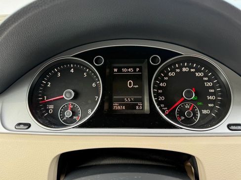 Used 2012 Volkswagen CC Sport FWD image 19