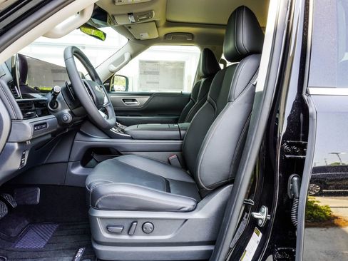 New 2026 INFINITI QX80 Pure AWD/4WD image 33