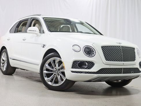 Used 2017 Bentley Bentayga image 7
