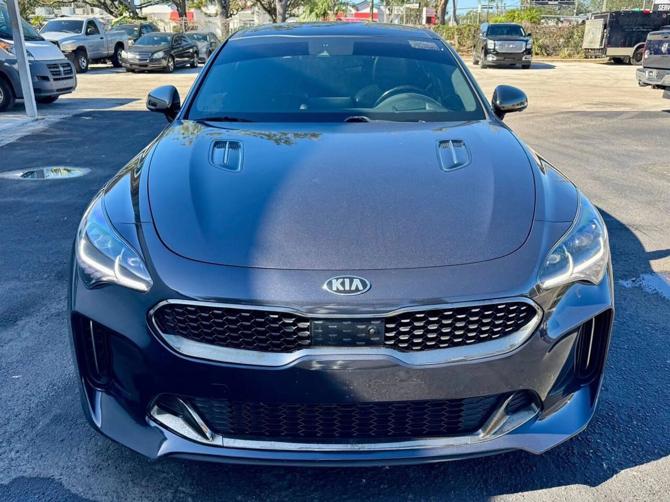 Used 2020 Kia Stinger GT2 AWD/4WD image 6