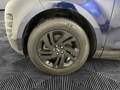 Used 2022 Land Rover Range Rover Evoque R-Dynamic S image 14