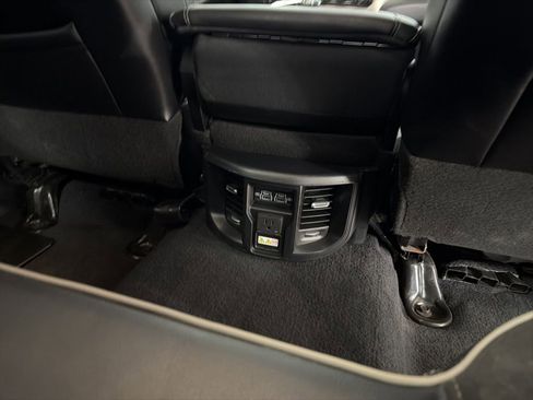 Used 2024 RAM 2500 Laramie w/ Safety Group AWD/4WD image 20