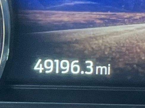 Used 2023 Ford Explorer XLT w/ Equipment Group 202A image 15