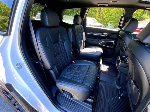 Used 2025 Kia Telluride EX X-Line AWD/4WD image 28