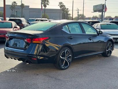 Used 2023 Nissan Altima 2.5 SR