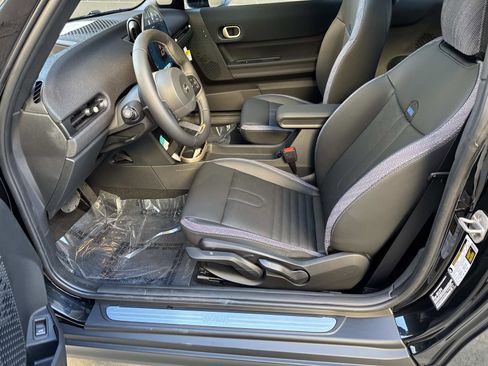 New 2026 MINI Cooper 2-Door Hardtop image 9