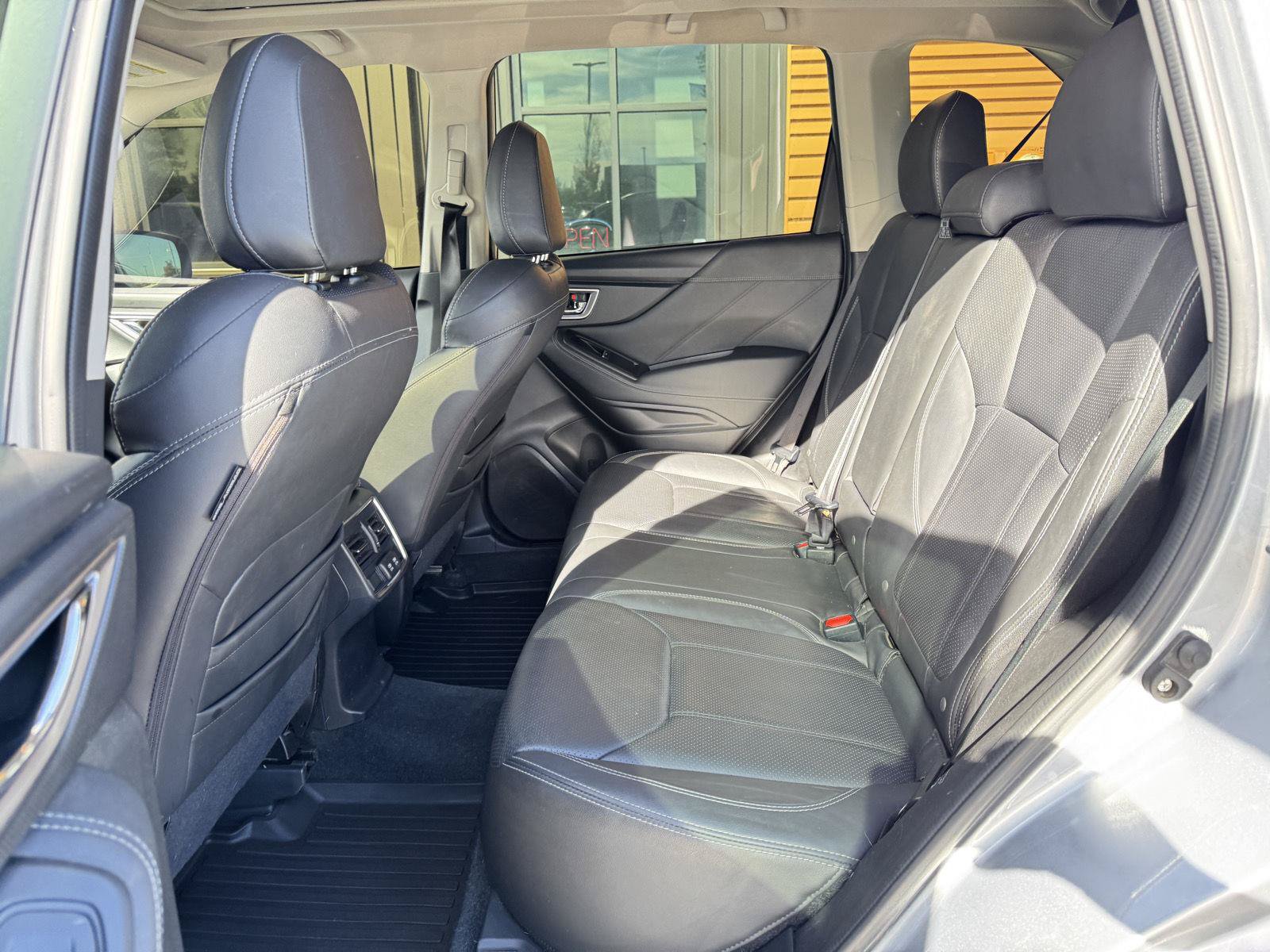 Used 2021 Subaru Forester Limited AWD/4WD image 22