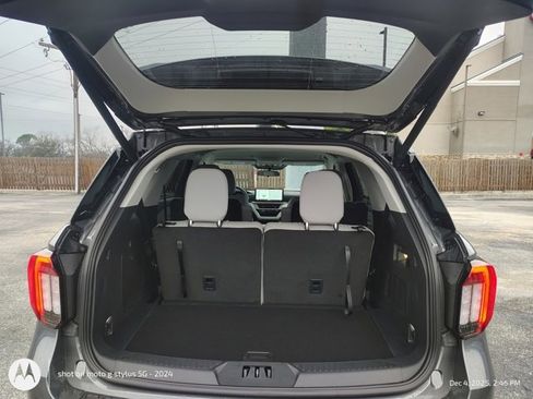 New 2026 Ford Explorer Active w/ Active Comfort Package image 14