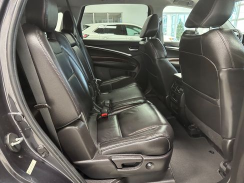 Used 2016 Acura MDX SH-AWD image 13