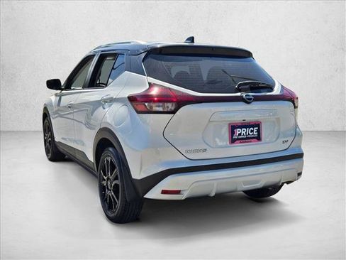 Used 2024 Nissan Kicks SV FWD image 10