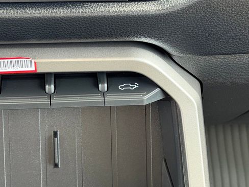 Used 2025 Toyota Tundra SR5 w/ SR5 Premium Package image 18