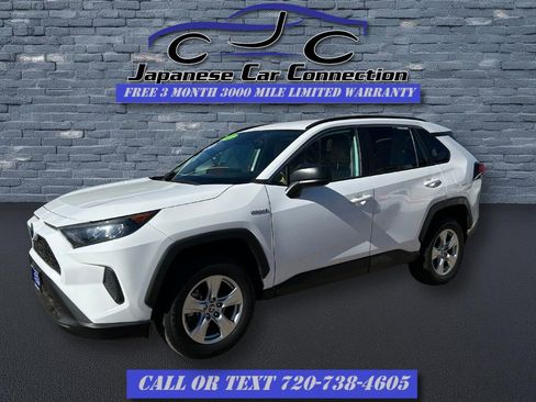 Used 2021 Toyota RAV4 LE AWD/4WD image 1