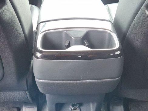 Certified 2025 Kia Telluride EX w/ EX Captain's Chair Package AWD/4WD image 29